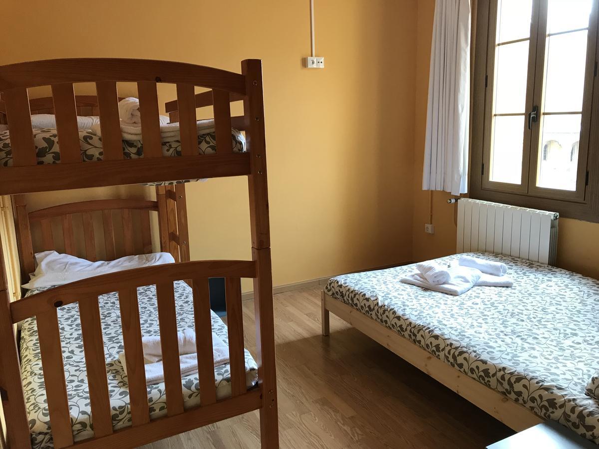 Sabiñánigo Albergue Pirenarium מראה חיצוני תמונה