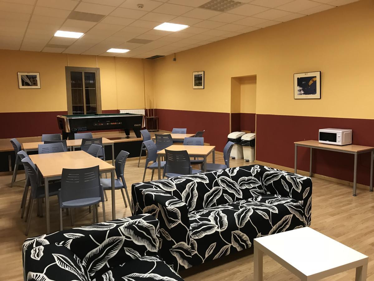 Sabiñánigo Albergue Pirenarium מראה חיצוני תמונה